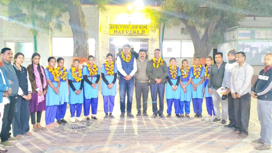 राजकीय उच्च माध्यमिक विद्यालय मकराना की बालिकाओं ने बढ़ाया शहर का मान, राज्य स्तरीय स्काउट-गाइड परीक्षा उत्तीर्ण की 