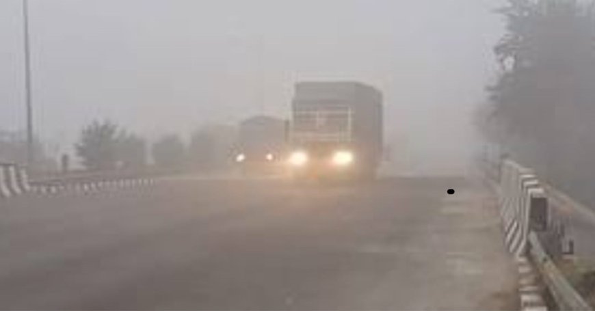 शीतलहर से लोगों की दिनचर्या पटरी से उतरी