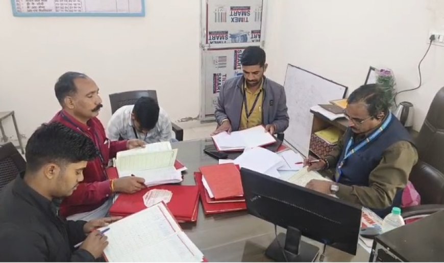 वरिष्ठ शासन सचिव और अतिरिक्त निदेशक के निरीक्षण के दौरान 43 अधिकारी और कर्मचारी मिले अनुपस्थित