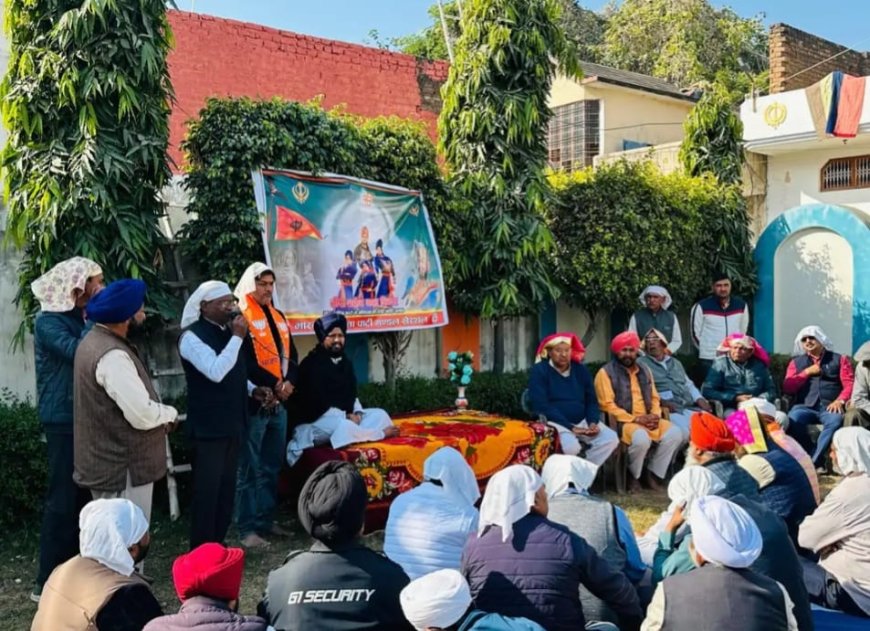 भाजपा ने खैरथल में मनाया वीर बाल दिवसः साहिबज़ादों को दी श्रद्धांजलि, बलिदान को किया नमन