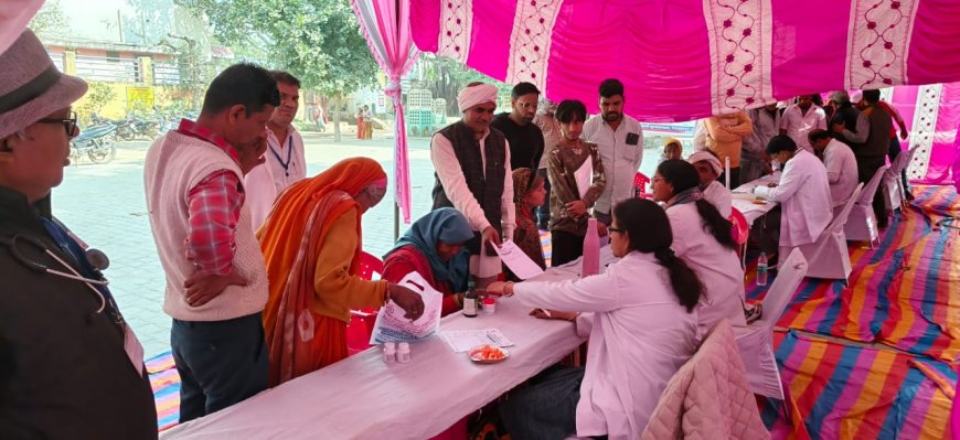 महुवा में क्षारसूत्र शल्य नि:शुल्क चिकित्सा शिविर में 1100 रोगियों को मिला निशुल्क इलाज
