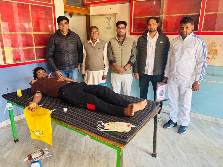 स्वैच्छिक रक्तदान शिविर मे  हुआ 52 यूनिट ब्लड स्टोरेज