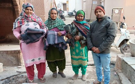ब्राह्मण समाज ने जरूरतमंदों को वितरण किए कम्बल
