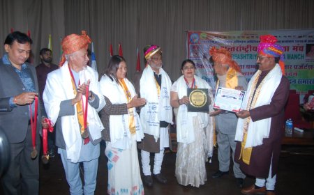 नेपाल के प्रथम उपराष्ट्रपति ने डूगरपुर की आशा डामोर को एशिया कॉन्टिनेंट अवार्ड देकर किया सम्मानित