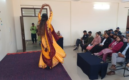 शिविर के पांचवें दिन नशा मुक्ति एवं महिला सशक्तिकरण पर हुआ विशेष व्याख्यान