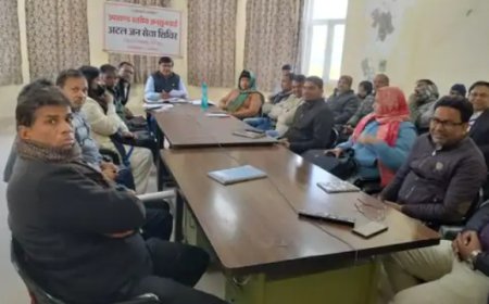 गोविंदगढ़ में विकास योजनाओं की समीक्षा: एसडीएम ने कार्यों की प्रगति पर चर्चा की, अधिकारियों को दिए निर्देश