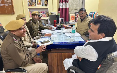 कानून व्यवस्था को बेहतर बनाने के लिए विधायक राजेंद्र मीणा ने ली समीक्षा बैठक; पुलिस अधिकारियों को दिए आवश्यक दिशा निर्देश