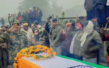 जांगरू गांव में बीएसएफ के जवान को सैन्य सम्मान के साथ दी अंतिम विदाई, 8 साल के बेटे ने दी पिता को मुखाग्नि