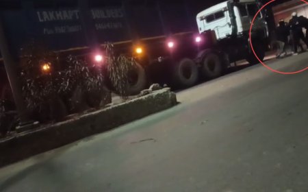 ट्रांसपोर्ट नगर क्षेत्र में तुलेड़ा रोड स्थित मस्जिद के पास देर रात भिडे डंपर चालक; वीडियो वायरल