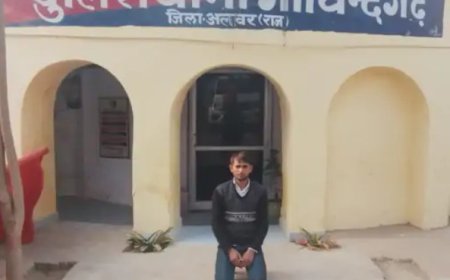 खाकी के हत्थे चढ़ा 'फर्जी फौजी', सोशल मीडिया पर सस्ते वाहन के नाम पर करता था शिकार