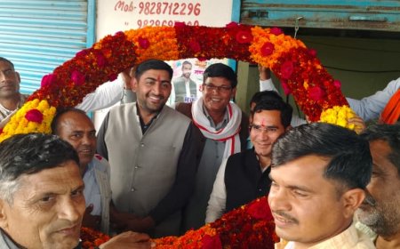 साजनपाड़ा में दुग्ध शीतल केन्द्र का हुआ उद्घाटन;  कार्यक्रम में सरस डेयरी अलवर के चेयरमैन नितिन सांगवान, पूर्व चेयरमैन बन्नाराम मीना मौजूद रहे