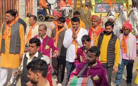 बड़े ही हर्षोल्लास पूर्वक निकाली भगवान श्री राम की शोभायात्रा; भक्तिमय हुआ कस्वा वैर का वातावरण