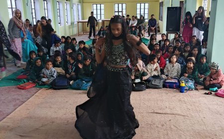 सावित्री विद्यापीठ सीनियर सेकेंडरी स्कूल में हर्षोल्लास से मनाया बसंत उत्सव