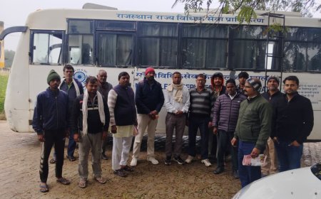 मोबाइल वैन द्वारा विधिक जागरूकता शिविर में आमजन को कानूनों की दी जानकारी,  बाल विवाह रोकथाम की दिलाई शपथ