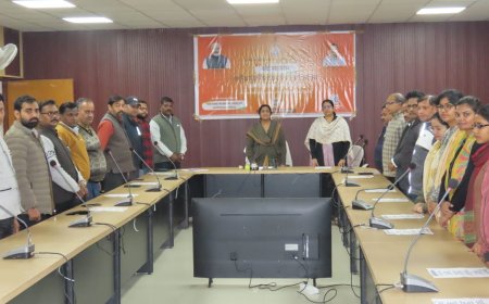 राष्ट्रीय गीत ‘वंदे मातरम’ के 150 वर्ष स्मरणोत्सव पर हुआ सामूहिक गायन