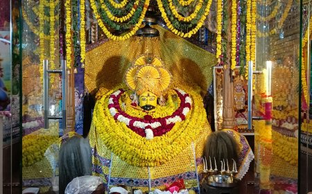 खाटूश्याम बाबा की निशान व कलश यात्रा में उमडा जन सैलाब, हलैना में राम कथा शुरू