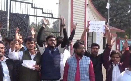 ​शिक्षा के निजीकरण की आहट से भड़के गोरखपुर विश्वविद्यालय के छात्र; UGC के नए कानून के खिलाफ आर-पार की जंग का एलान