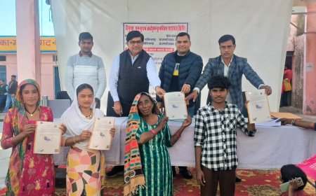 अलवर में विमुक्त, घुमंतू समुदाय को मिले प्रमाण-पत्र: गोविंदगढ़ में विशेष शिविर में बांटे 'अधिकारों के दस्तावेज', 81 लोगों को मिला फायदा