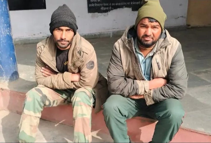 थाने के सामने से पत्थर लेकर जा रहे दो आरोपी गिरफ्तार, अवैध खनन के पत्थरों से भरी दो ट्रैक्टर- ट्रॉली जप्त