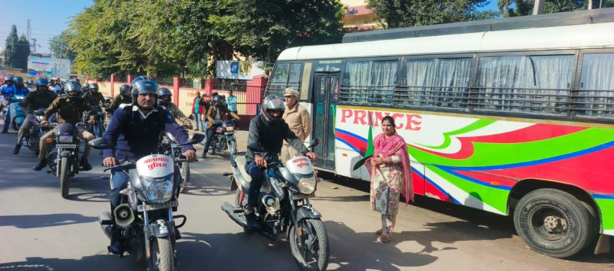 जिला परिवहन कार्यालय एवं यातायात पुलिस सिरोही के संयुक्त प्रयासों से  सड़क सुरक्षा के तहत रैली का किया गया आयोजन