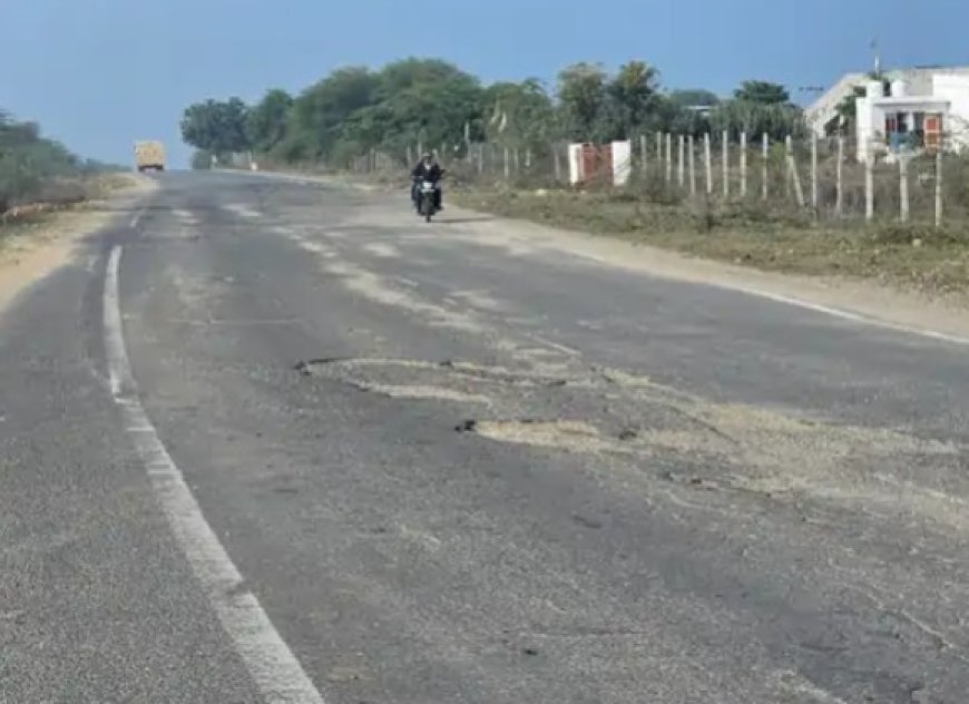 भीम उनियारा एनएच 148डी पर सड़क बदहाल: 18 किलोमीटर मार्ग पर गहरे गड्ढों से बढ़ा हादसों का खतरा