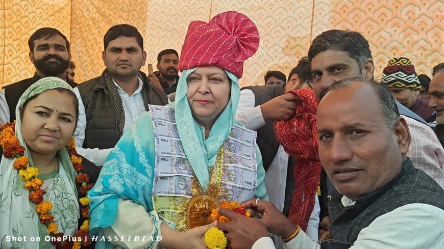 महिला कांग्रेस की राष्ट्रीय महासचिव बनने पर साफिया खान का किया जोरदार स्वागत; उमड़ा जन सैलाब