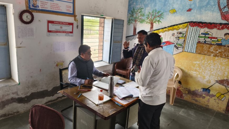 अतिरिक्त जिला शिक्षा अधिकारी ने किया विभिन्न विद्यालयों का निरीक्षण; पंवार बोले- विद्यार्थी व्यक्तित्व विकाश में निभाए महत्वपूर्ण भूमिका