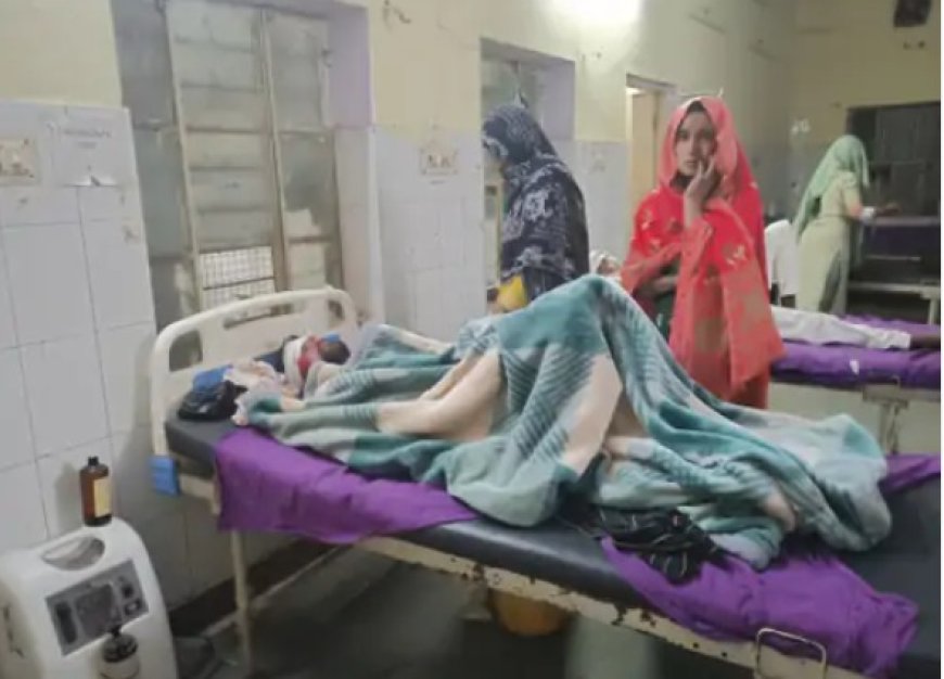 गोविंदगढ़ में बाइक और स्कूटी की भिड़ंत: दो लोग घायल, अस्पताल में हुआ प्राथमिक उपचार