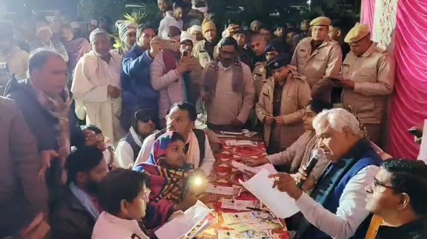 पिनान की रात्रि चौपाल में अलाव पर बैठी सरकार: डॉ. किरोड़ी लाल मीणा ने सुनी ग्रामीणों की पीड़ा