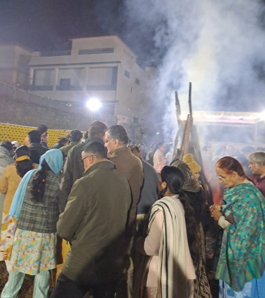 लाल लोई पर्व हर्षोल्लास से झूलेलाल धाम में मनाया गया