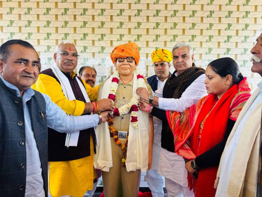 शहीद डालचंद गुर्जर की प्रतिमा का अनावरण, देशभक्ति और बलिदान को किया नमन