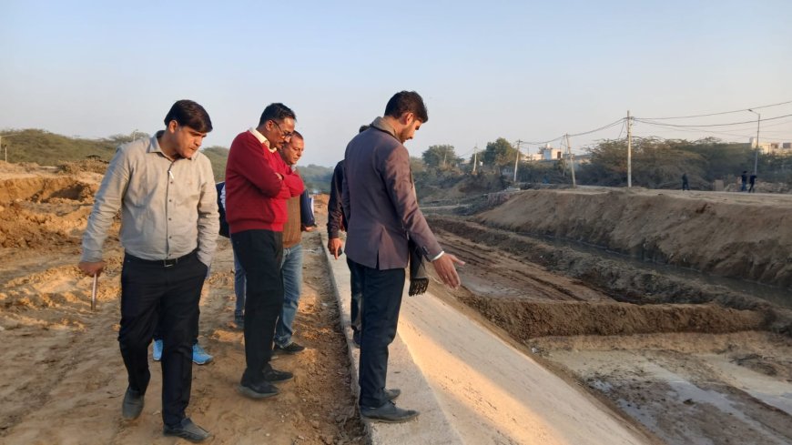 भरतपुर विकास प्राधिकरण आयुक्त ने शहर के विभिन्न विकास कार्यों का किया निरीक्षण