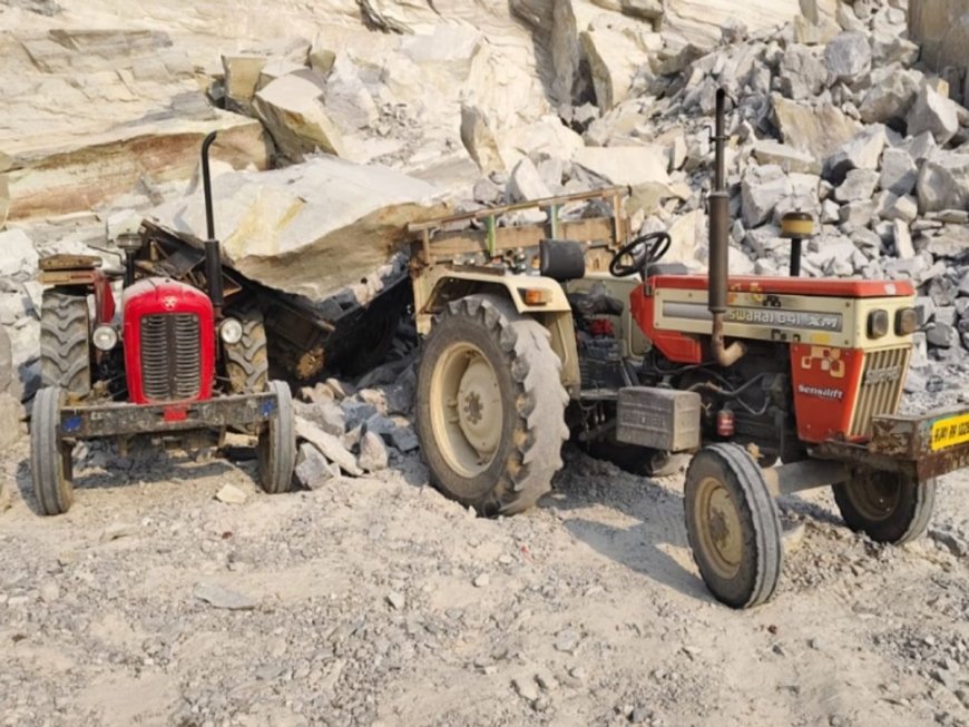 पत्थर की खदान ढही, 100 फीट ऊंचाई से गिरी चट्टान,  युवक दबा: पत्थरों के नीचे दबी दो ट्रैक्टर-ट्रॉली