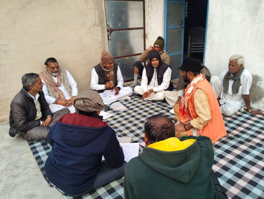 चंवरा किशोरपुरा के  मोरिंडा धाम में 6 फरवरी को होने वाले विराट हिन्दू सम्मेलन के पोस्टर का विमोचन