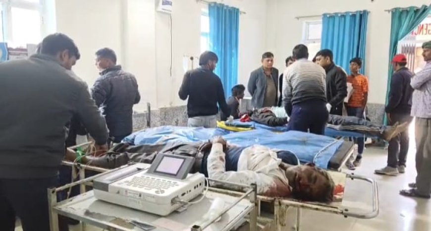 बोलेरो पलटी एक की मौत दो गंभीर घायल अलवर रैफर