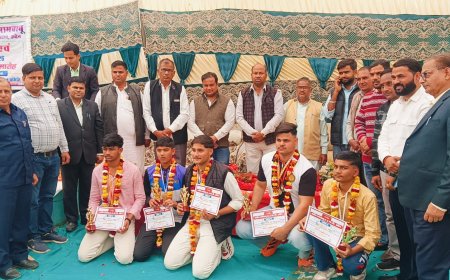 खेल व शिक्षा क्षेत्र की प्रतिभाएं सम्मानित; शिक्षा ही विश्व की सबसे बड़ी ताकत – दलवीर सिंह