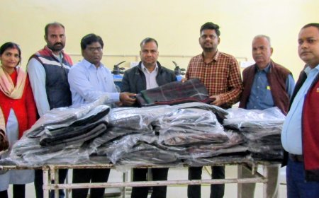 एनटीपीसी अंता ने उपजिला अस्पताल में मरीजों के लिए कम्बल दिये