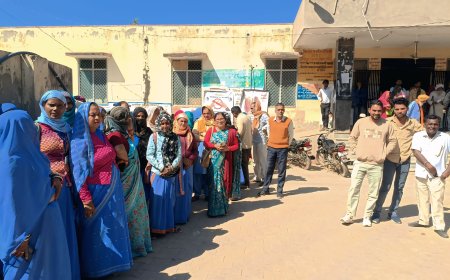 आशा सहयोगिनियों को 5 महीने से नहीं मिला मानदेय: गोविंदगढ़ में CHC पर किया विरोध प्रदर्शन, चिकित्सा प्रभारी से जल्द समाधान की मांग