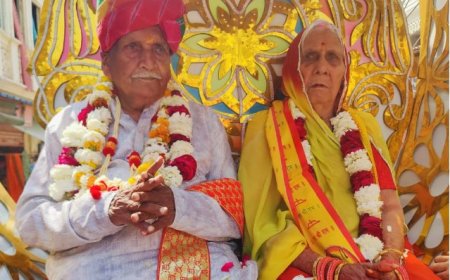 गायत्री शक्तिपीठ के प्रथम मुख्य ट्रस्टी रूपकिशोर ने विवाह की 75वीं वर्षगांठ मनाई