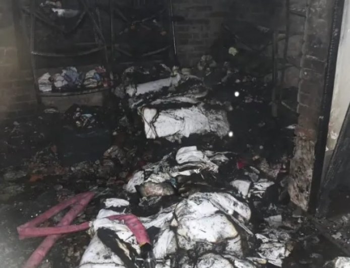 संकरी गलियां बनीं काल, एक ही परिवार के 6 चिराग बुझे; तमाशबीन बना रहा सिस्टम