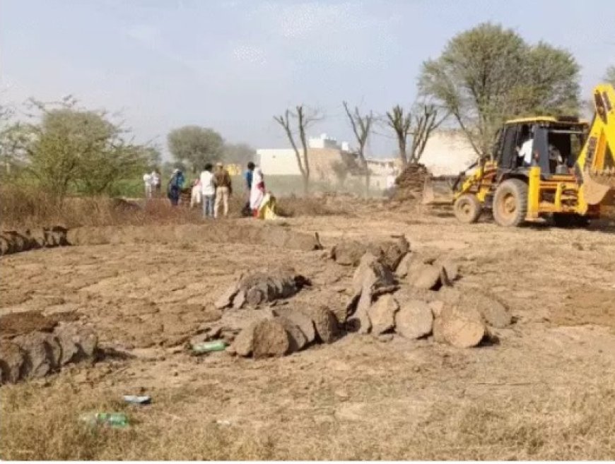 गोविंदगढ़ में प्रशासन ने चलाया बुलडोजर: हसनपुर में की कार्रवाई, सरकारी भूमि से हटाया अतिक्रमण