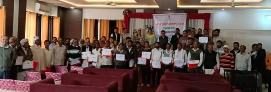 मधुमक्खी पालन से बढ़ेगी किसानों की आय, खैरथल में आयोजित हुआ एकदिवसीय प्रशिक्षण कार्यक्रम