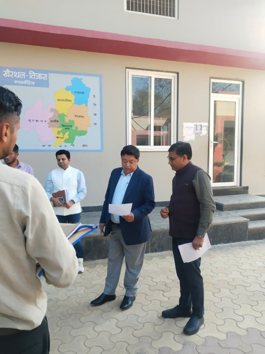 रोल पर्यवेक्षक ने ईआरओ की बैठक लेकर एसआईआर की समीक्षा की, मतदान केंद्रों का किया निरीक्षण