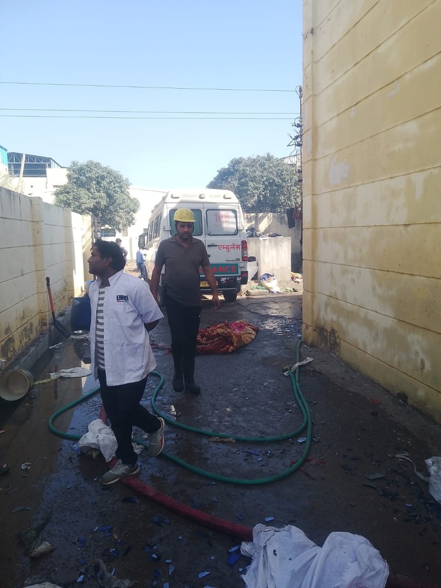 भिवाड़ी के खुशखेड़ा औद्योगिक क्षेत्र में भीषण अग्निकांड आधा दर्जन श्रमिकों की दर्दनाक मौत, कई शव कंकाल अवस्था में बरामद