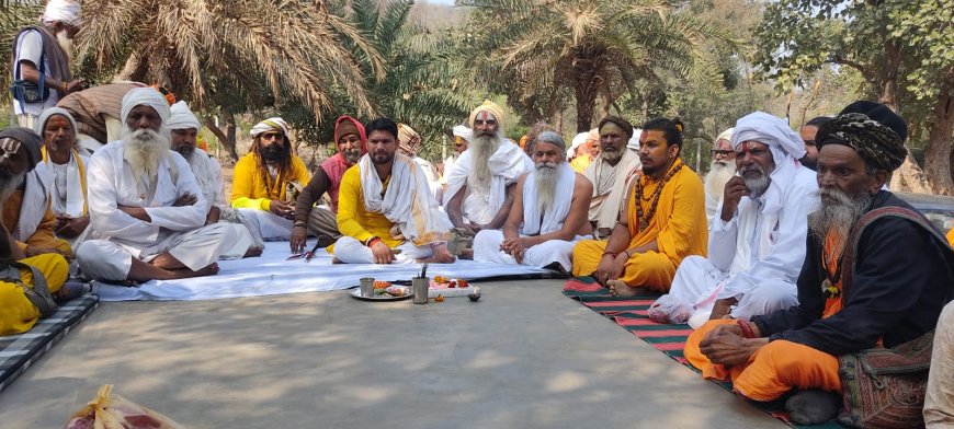 गौशाला में मौनी बाबा की पुण्य स्मृति पर आयोजित हुआ चादर रस्म के साथ भंडारे का कार्यक्रम