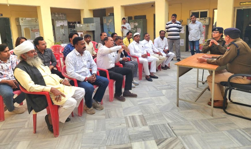 आगामी त्योहारों को लेकर मकराना थाने में सीएलजी बैठक संपन्न, शांति और भाईचारे की अपील