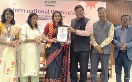 संगम यूनिवर्सिटी में आयोजित हुआ महिला सम्मान समारोह; फैशन आईकन जया चौहान सहित विभिन्न क्षेत्रों की 25 महिलाओं को किया सम्मानित