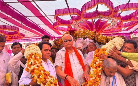 कृषि मंत्री डॉक्टर किरोडीलाल मीणा विधायक राजेंद्र मीणा ने पाड़ली ग्राम में सुड्डा दंगल में लिया भाग; सीसी सड़क सड़क का किया उद्घाटन