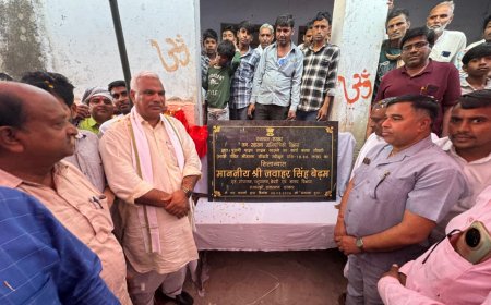 गृह राज्य मंत्री बेढम ने कस्बा सीकरी के पंडित मोहल्ला में 18.86 लाख रूपये के पुरानी पाइप लाइन बदलने के कार्य का किया शिलान्यास