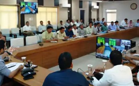 वीसी से नहीं जुड़ने पर दो अफसरों को नोटिस बिजली कनेक्शन में देरी पर जांच के आदेश